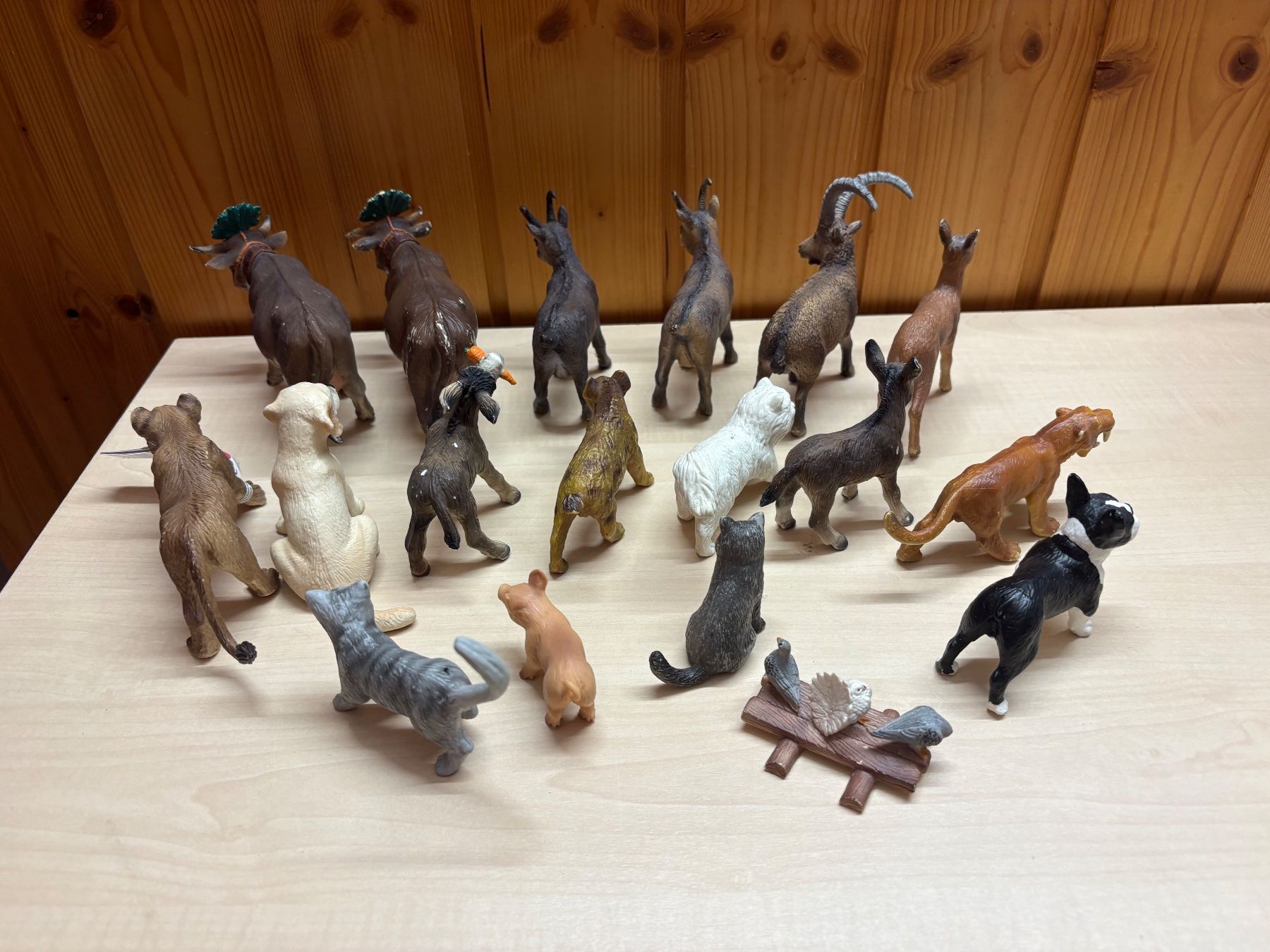Bullyland Figuren: BULLY / Bullyland-Figuren 18 Stk. – Gebraucht aus Rümligen von Sibill 1