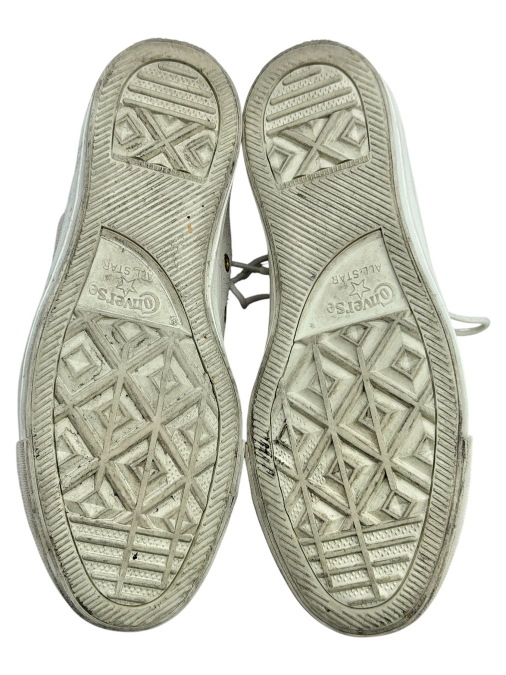 Converse Scarpe da donna: Baskets Converse All Star cuir daim gris. Pointure 37.5 – Usato da Cossonay-Ville venduto da PatineDuTemps 9