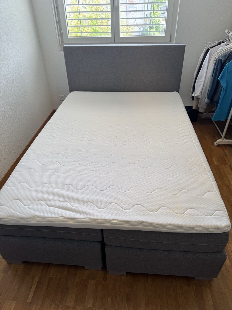 Letti: Boxspringbett 140x200cm, Grau, Inkl. Matratze & Topper – Usato da Oberhasli venduto da ADC