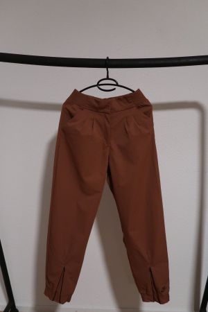 Nike Hose braun – Premium Qualität, Reissverschluss unten