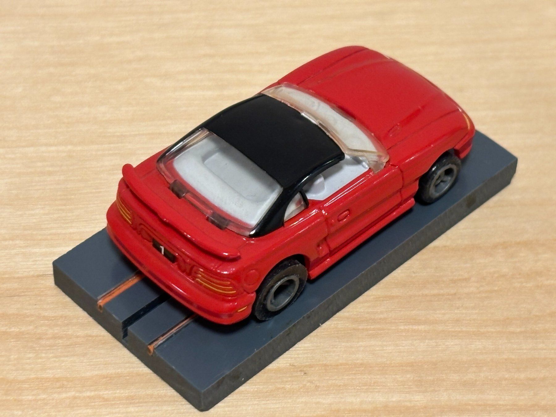 Piste: LifeLike Ford Mustang rot – Nuovo (secondo la descrizione) da Bülach venduto da h0slotch 4
