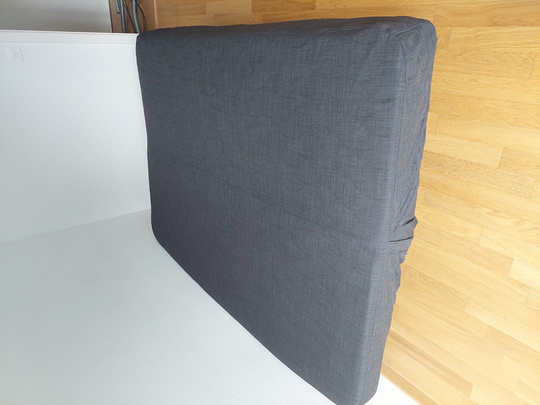 Ikea Divani: IKEA NYHAMN 3 seat sofa bed, grey – Nuovo (secondo la descrizione) da Lausanne venduto da gri_gbr2 1