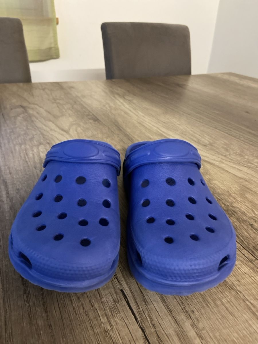 Scarpe per ragazzi: Sabot 31 BLEU – Usato da Sornard (Nendaz) venduto da delezedoris 1