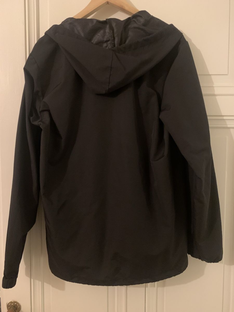 Vestes: Veste TRASHER noire M – D'occasion à Lausanne par animal022 2