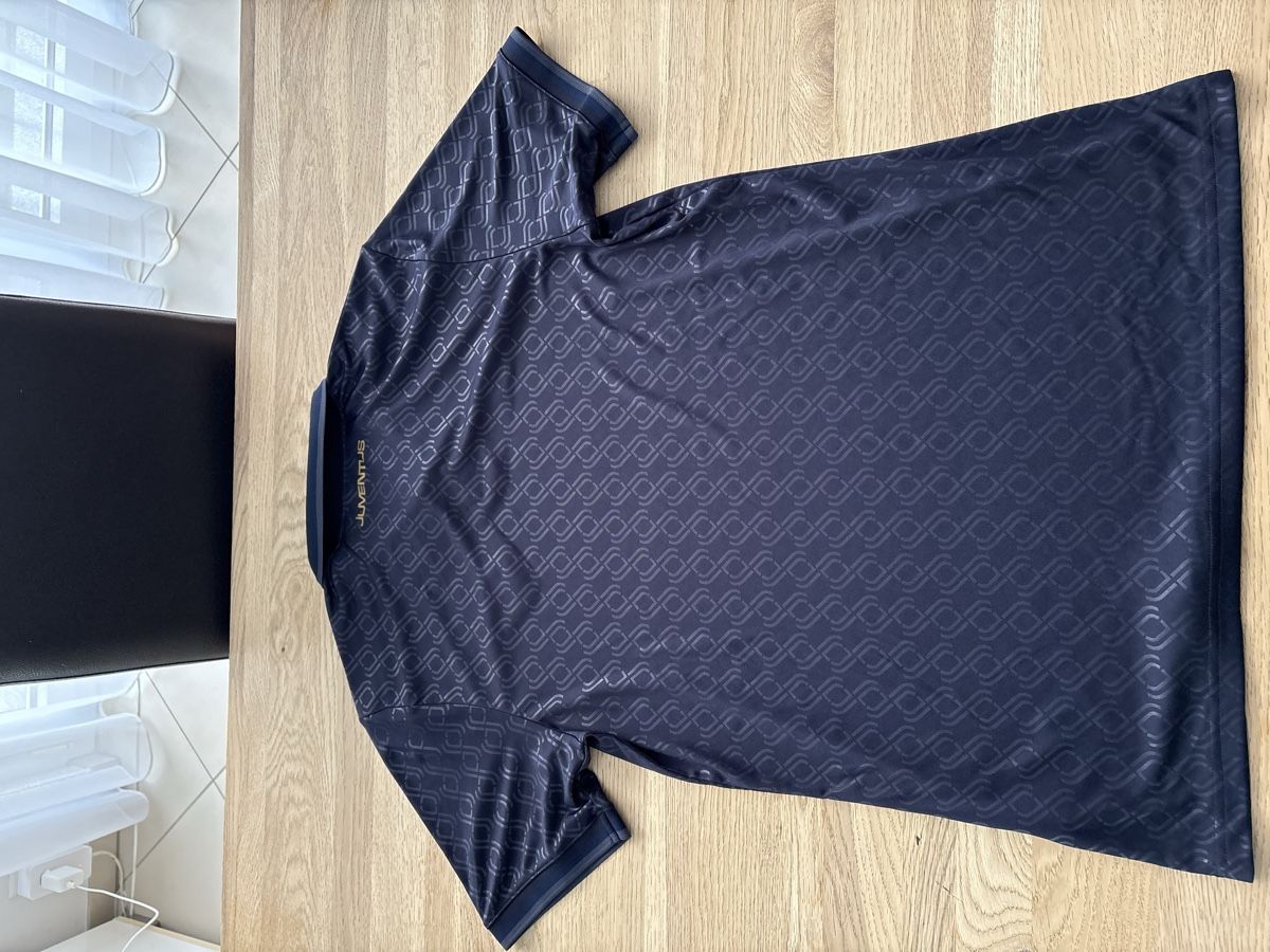 Juventus Canottiere & Pantaloni: Adidas Juventus Trikot Grösse M – Usato da Domat/Ems venduto da tim_lq6b 6