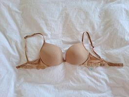 Lot 3 Soutiens-gorge Sloggi Light WHP couleur peau beige 70B