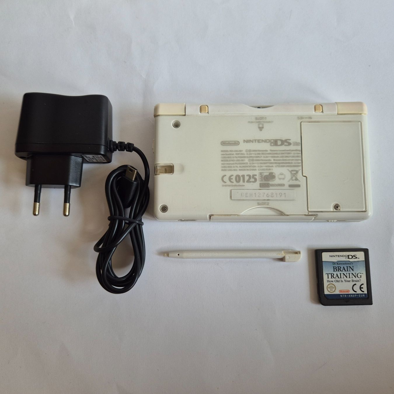 Nintendo Console: Nintendo DS Lite Konsole Weiss inkl. Ladekabel & Stift – Usato da Zürich venduto da Mephisto87 1