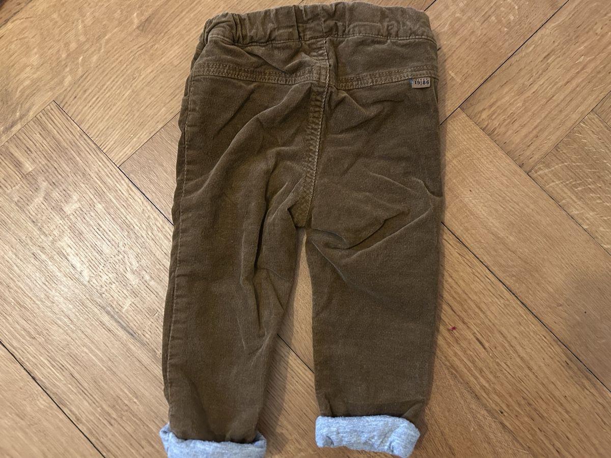 Lotti & Set di vestiti: Kashmir Pulli mit gefütterter Hose, 3-6 Monate – Usato da Zürich venduto da lau_zb7c 6
