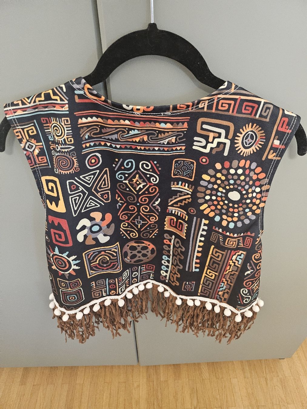Gilet & Giacche senza maniche: Gilet taille unique – Nuovo e nell'imballaggio originale da La Tour-de-Peilz venduto da mar_2r26 2