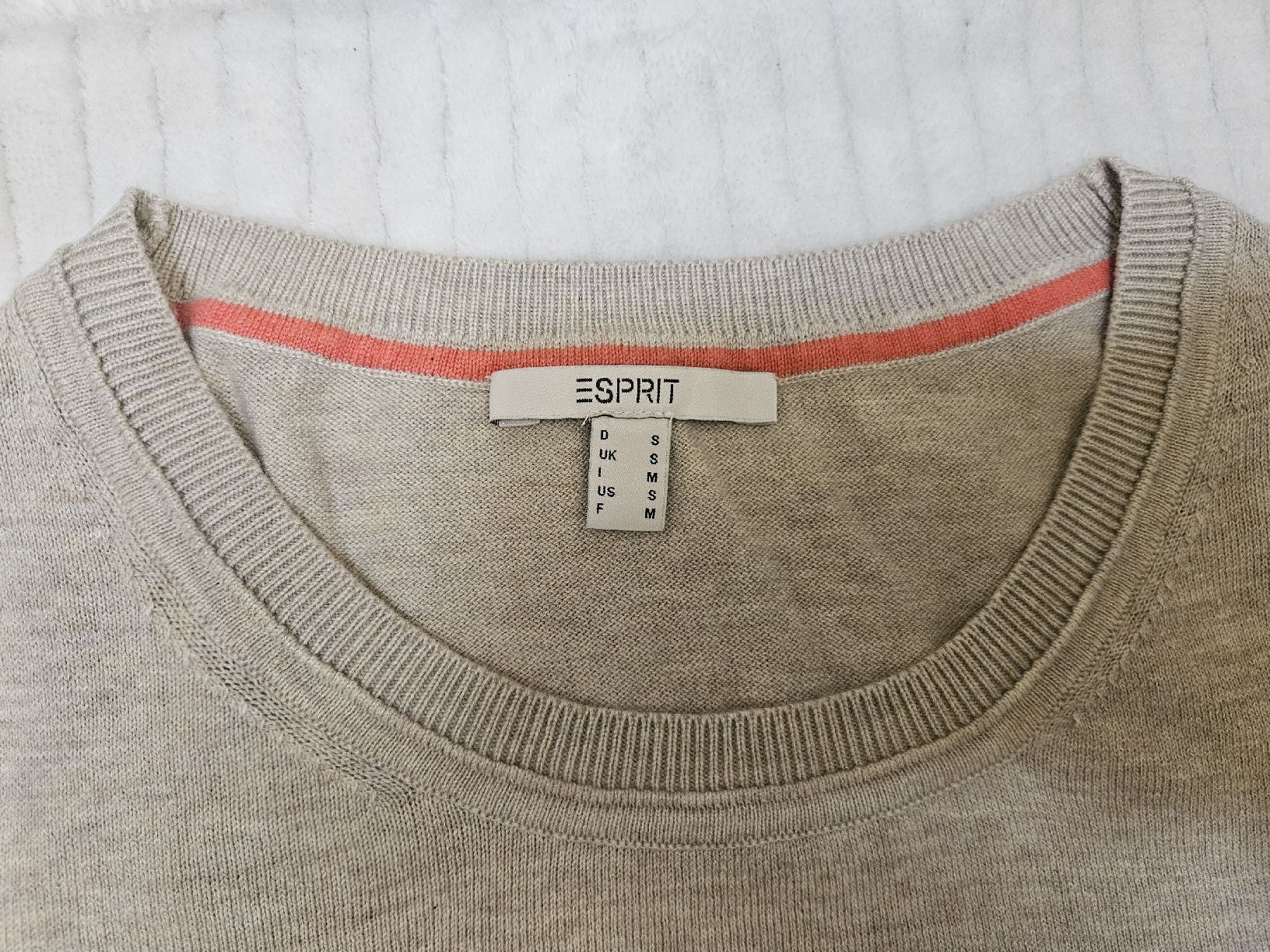 Esprit Maglioni & Felpe: [NEU]Esprit Kurzarm-Strickpullover – Nuovo (secondo la descrizione) da Dietlikon venduto da kon_2d9n 1