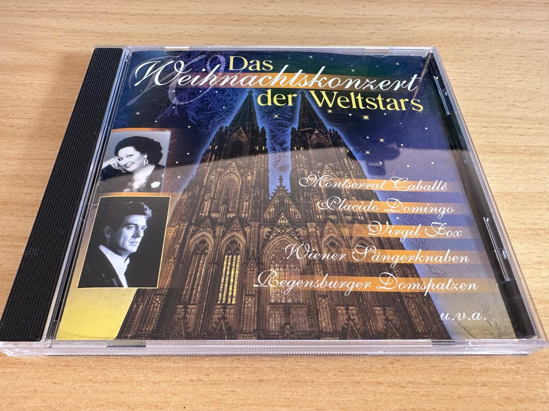 CD: Various – Das Weihnachtskonzert Der Weltstars – Usato da Rikon im Tösstal venduto da Alpenmutz