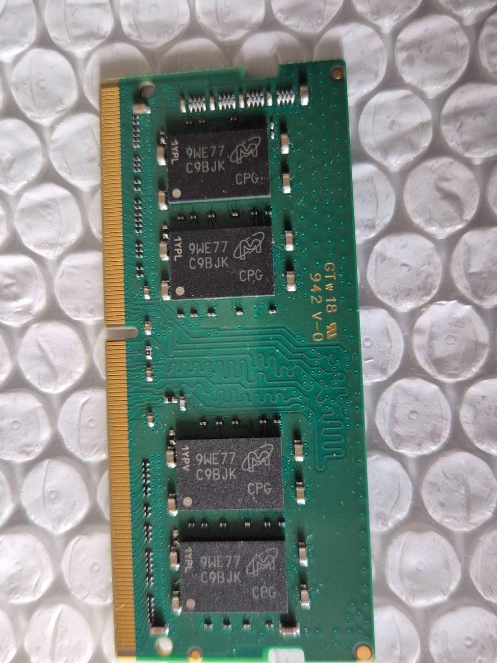Crucial Memory / RAM: Crucial  4GB  DDR4 – Gebraucht aus Roggwil BE von GLDANI 1