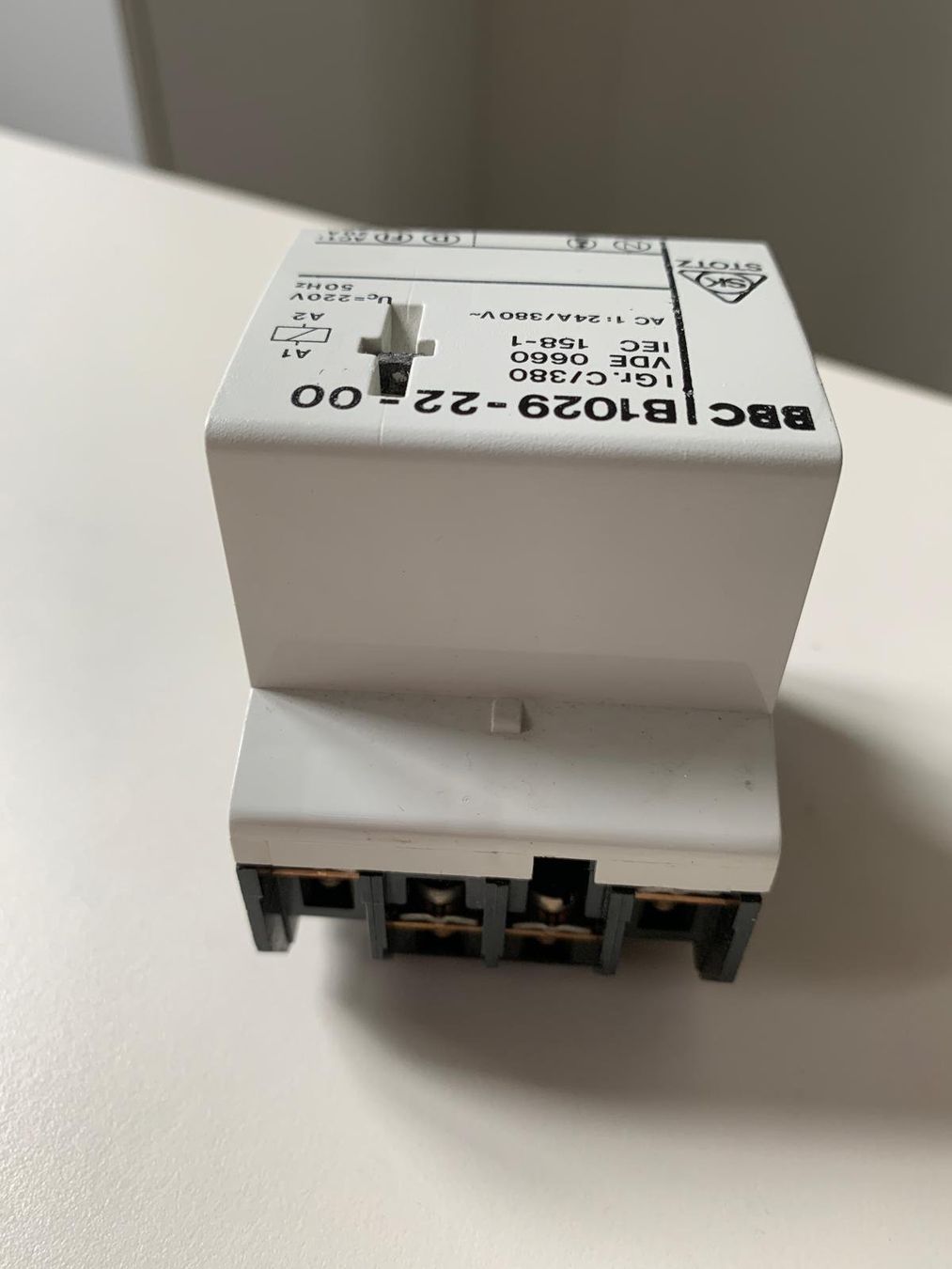 Schalter: Stotz BBC B1029-22-00 AC1: 24A – Gebraucht aus Münchenstein von Licontrol 3