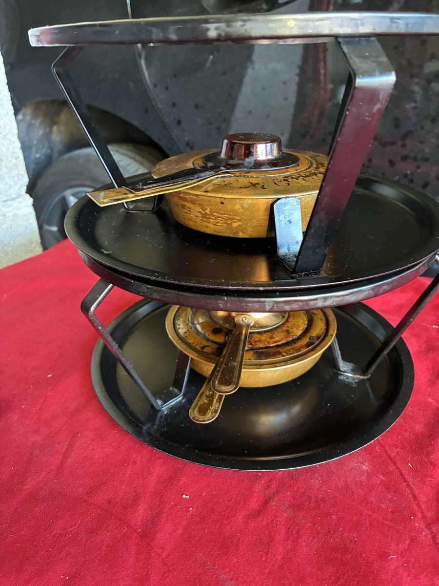 Elettrodomestici da cucina: Deux réchauds à fondue – Usato da Les Bayards venduto da Mutz51 1
