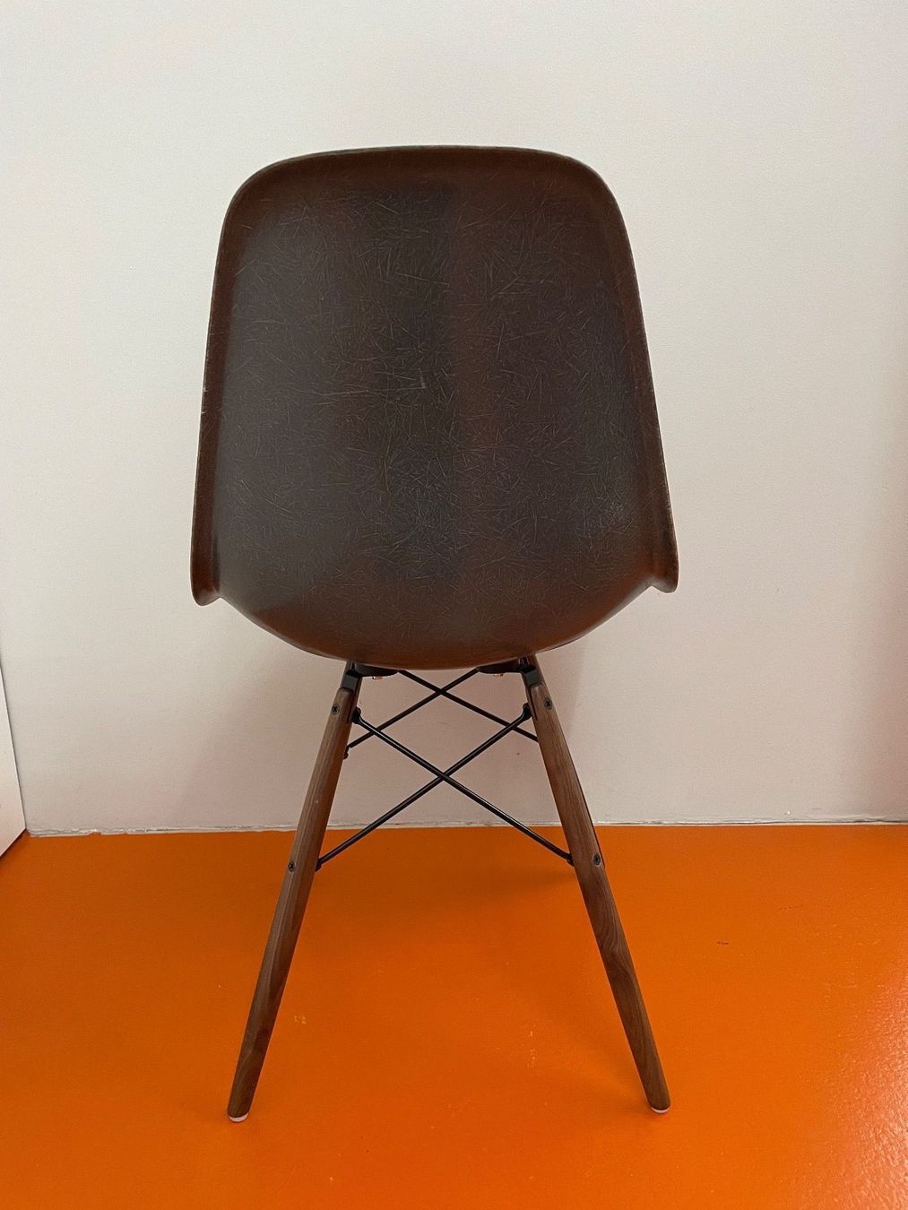 Eames Sedie: Eames Side Chairs elephant grey – Usato da ipsach venduto da Latigo 2