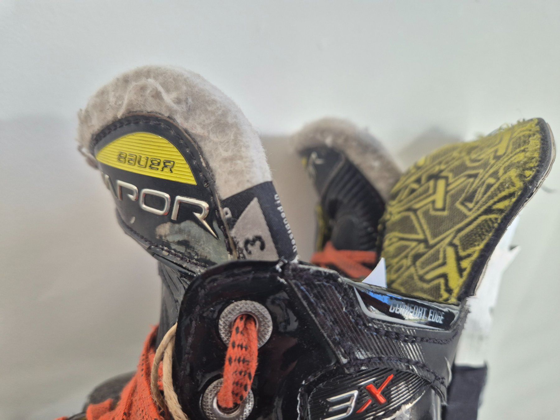 Bauer Pattini da ghiaccio: Patins Bauer Vapor 3X Taille 3 D = 36 – Usato da Delémont venduto da Bibten 2