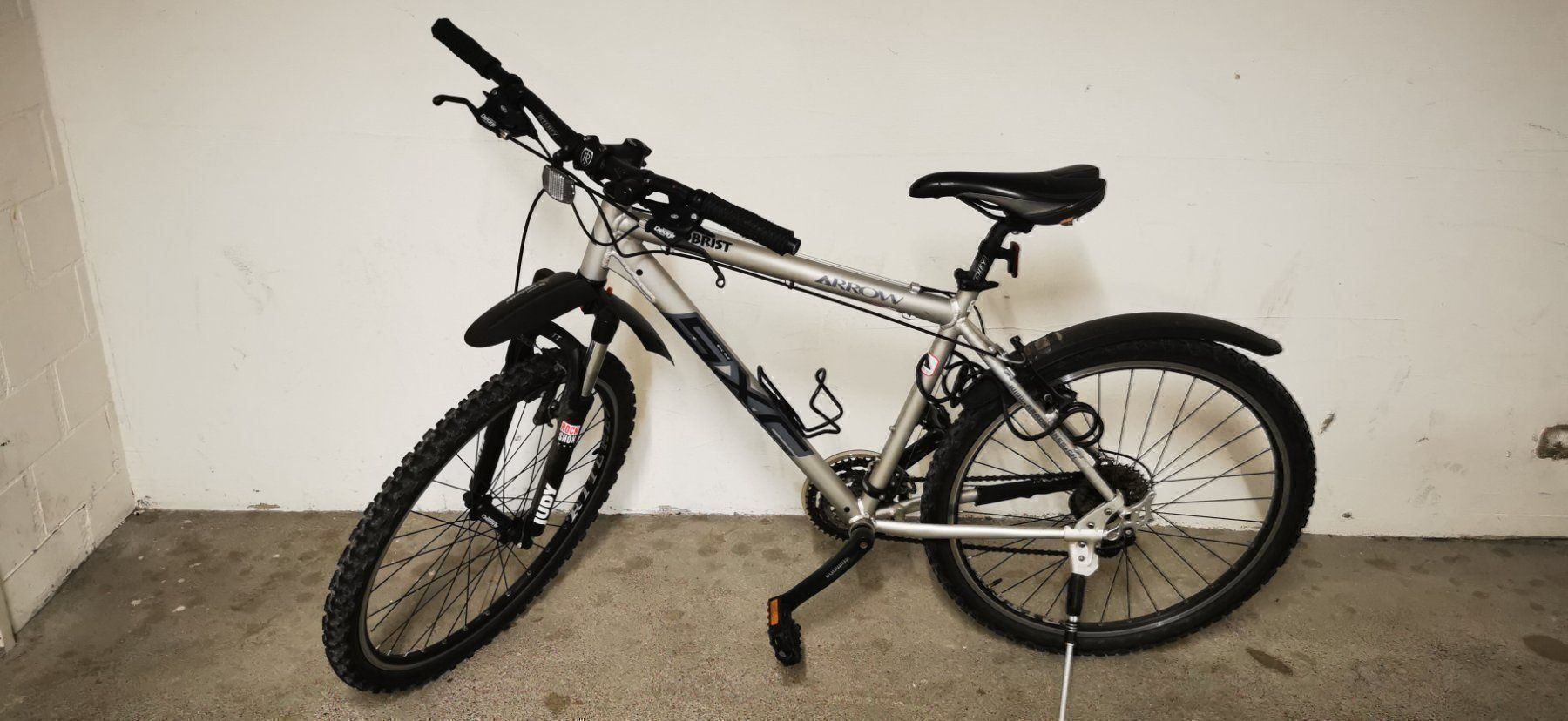 Biciclette: Fahrrad Marke Arrow – Usato da Volketswil venduto da lullu64 9