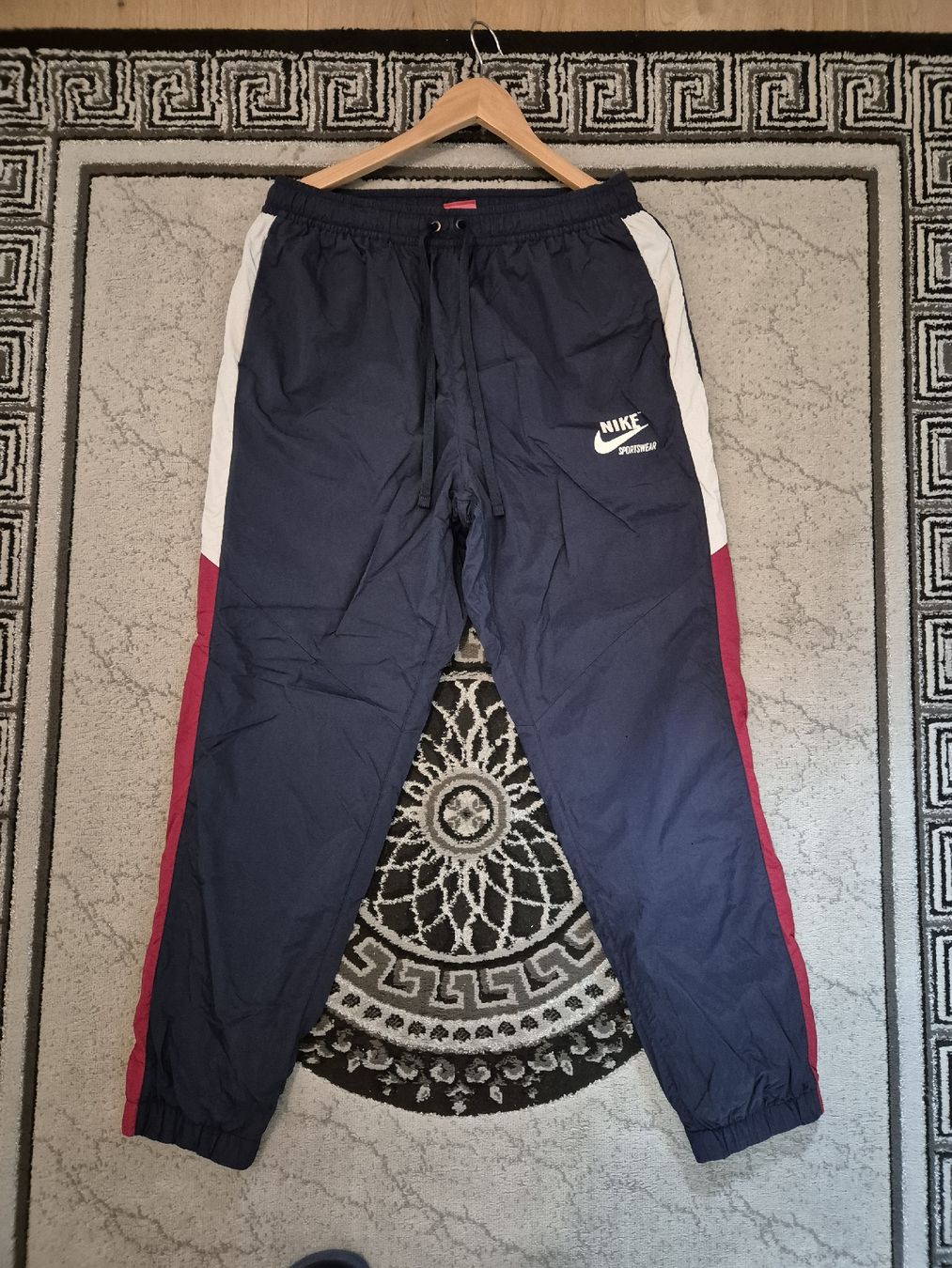 Pantaloni: Nike Trainerhose / Nike / hose – Usato da Wimmis venduto da ste_z8nb 2