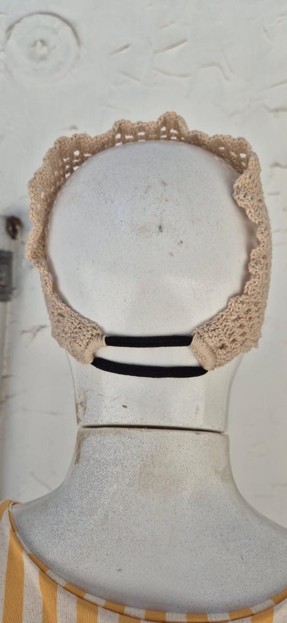 Accessoires pour cheveux: Gehäkeltes Haarband in beige – Neuf (Voir description) à Zürich par Rahel066 1