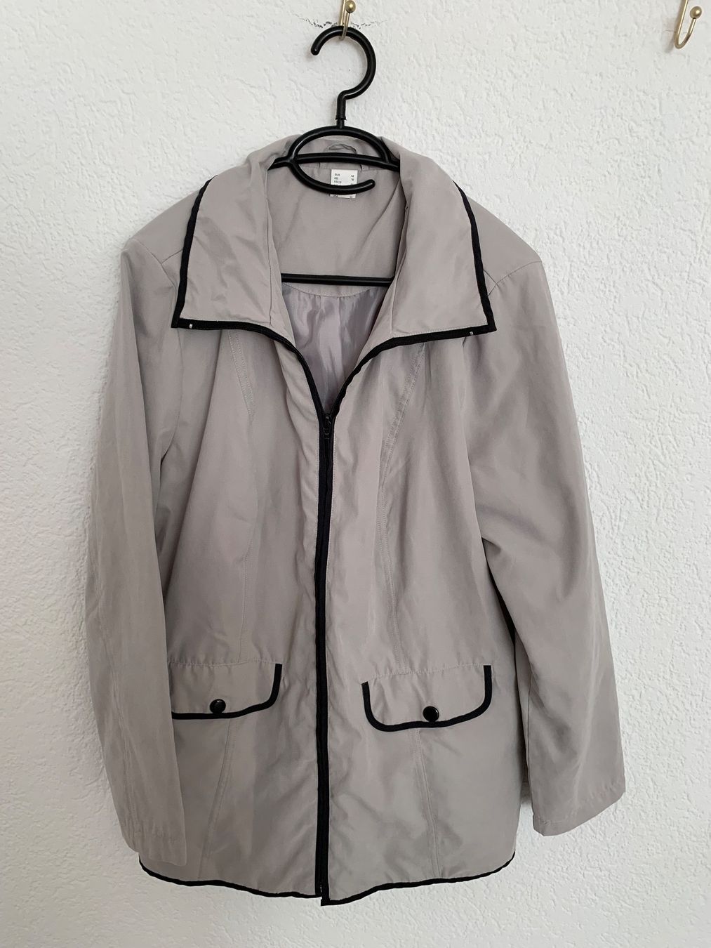 Mäntel: Übergangs Mantel Jacke grau Gr. L / XL – Gebraucht aus Fislisbach von KolibriSecondhand