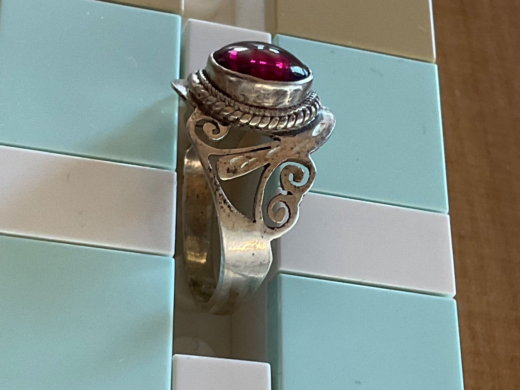 Anelli: Ring mir Granat / Gr. 54 – Usato da Rümlang venduto da Sambas19 1