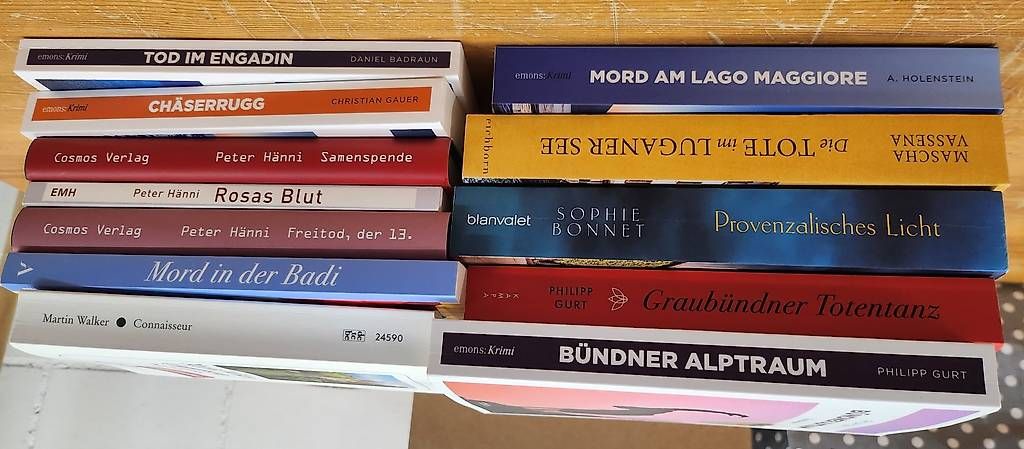 Libri: 12 Bücher - diverse Schweizer Autoren – Usato da Oberdorf SO venduto da Gigijs