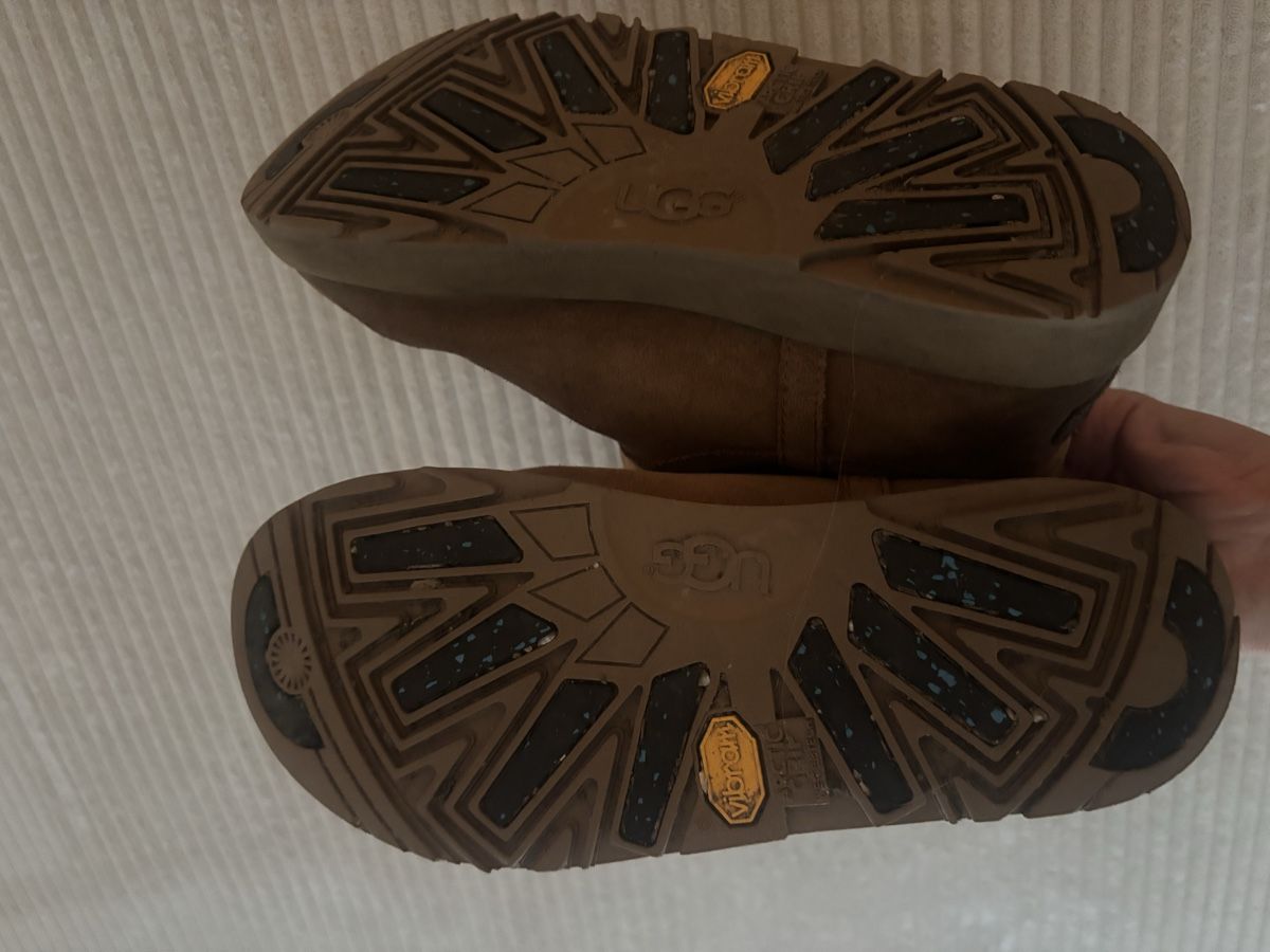Ugg Scarpe da uomo: UGG Winterstiefel Gr. 37 – Usato da Zürich venduto da zupi79 4