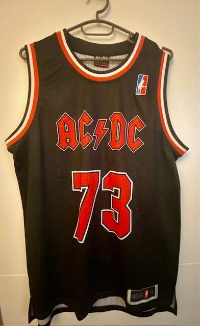 AC/DC High Voltage Authentic Jersey Like New! | Kaufen auf Ricardo