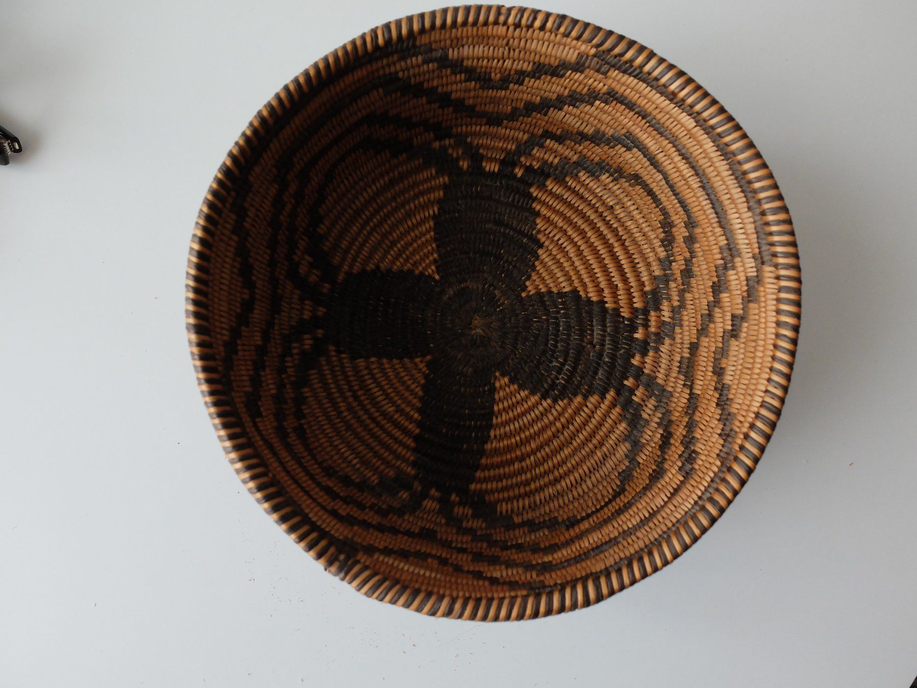 Autres antiquités ou arts: NATIVE  VANNERIE  1900 - 1920' ARIZONA – D'occasion à LAUSANNE par KWEW 2