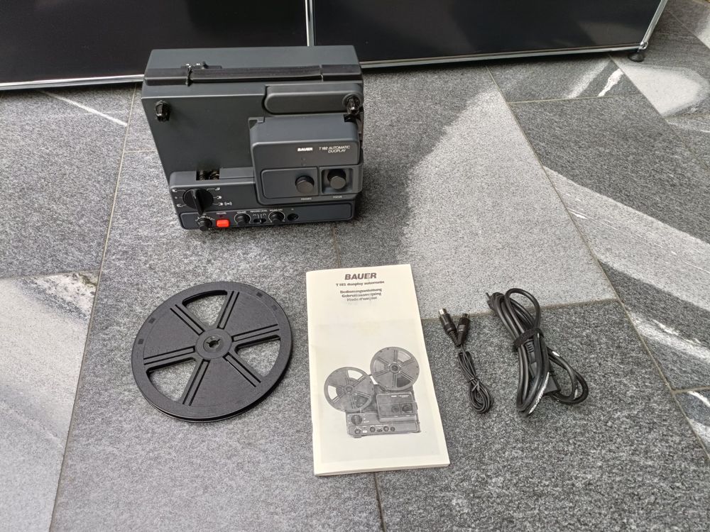Projecteur Bauer T502 Automatic Duoplay – Super 8 – Avec 2 Lampes – Occasion