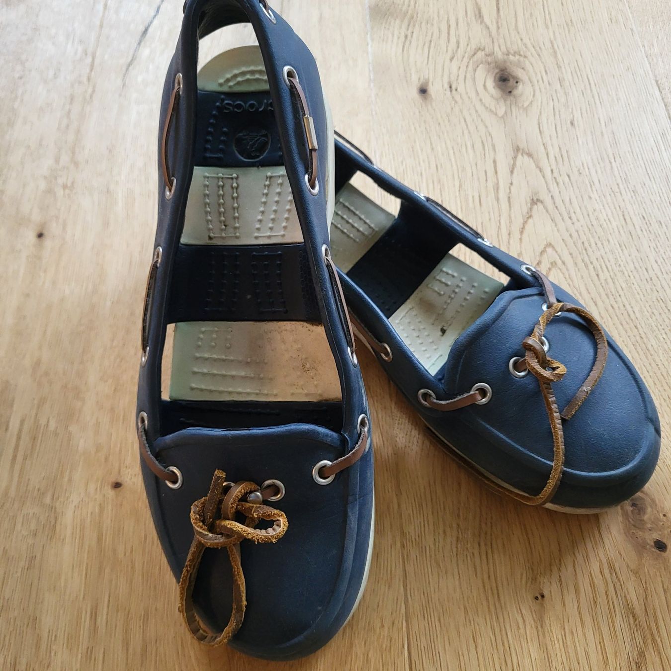Crocs Scarpe da donna: Crocs – Usato da huttwil venduto da Fasnacht5