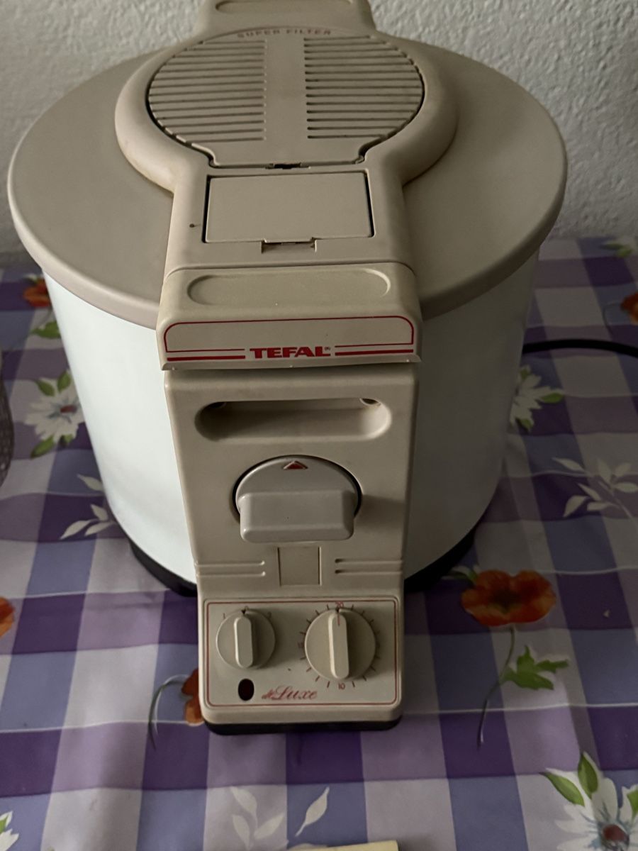 Tefal Elettrodomestici da cucina: Tefal Super Fritteuse De Lux – Usato da Dietikon venduto da cuciolo77 3
