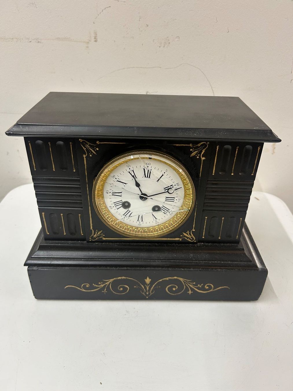 Orologi da terra & Orologi da parete: antike Kaminuhr Schiefer oder Marmor 1856 – Usato da Zürich venduto da Levelart