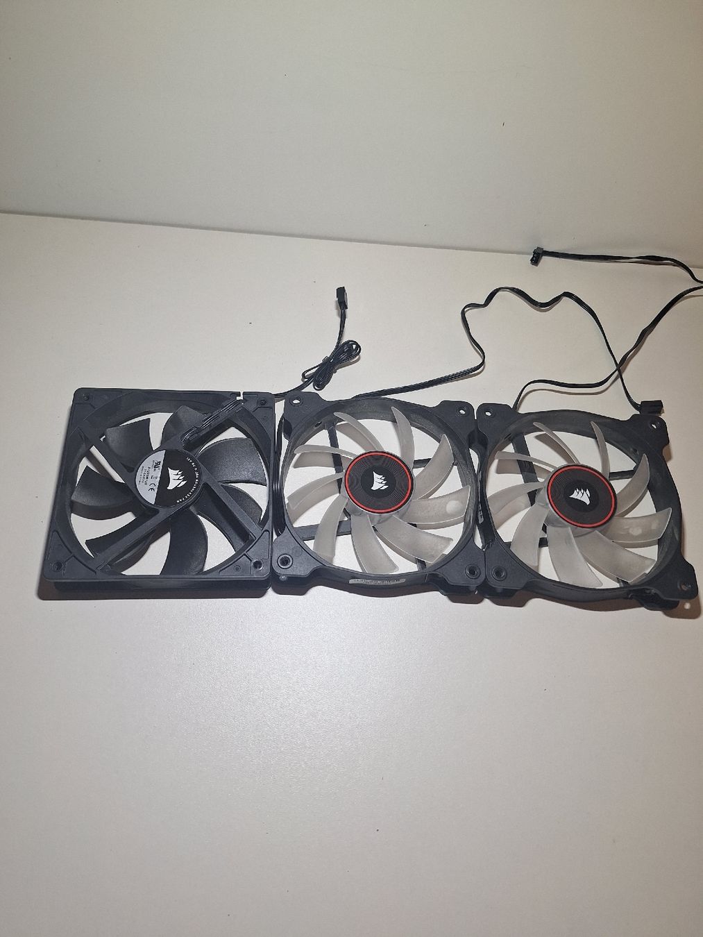 Corsair PC: 3 Stück Corsair Lüfter – Usato da Fislisbach venduto da captn_mah