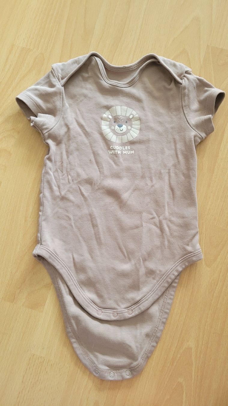 C&A Sous-vêtements: Body kurzarm Grösse 98 – D'occasion à Muri AG par tabi4fun