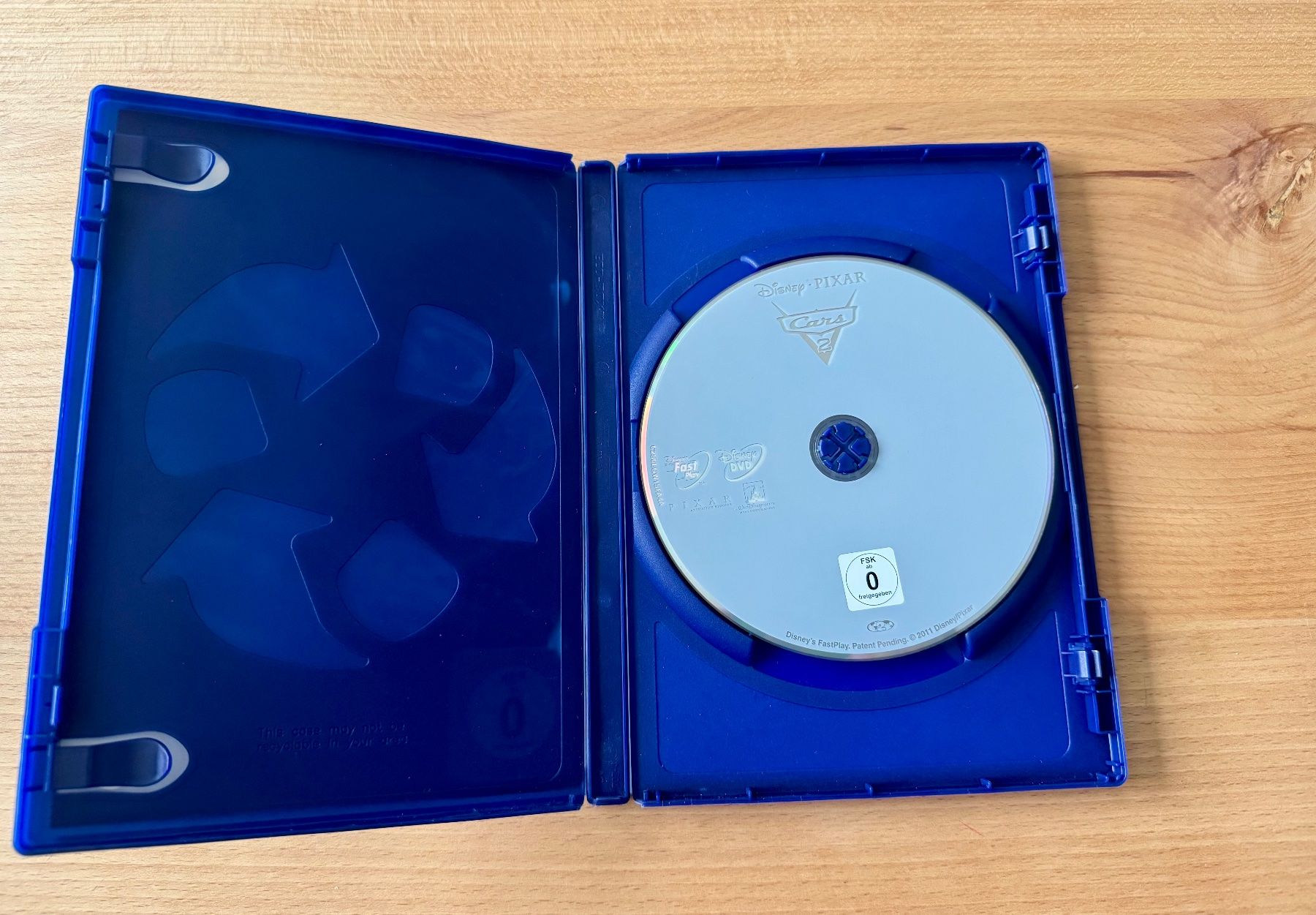 Tutti i DVDs: DVD - Cars 2 – Usato da Gersau venduto da walin_6442 1