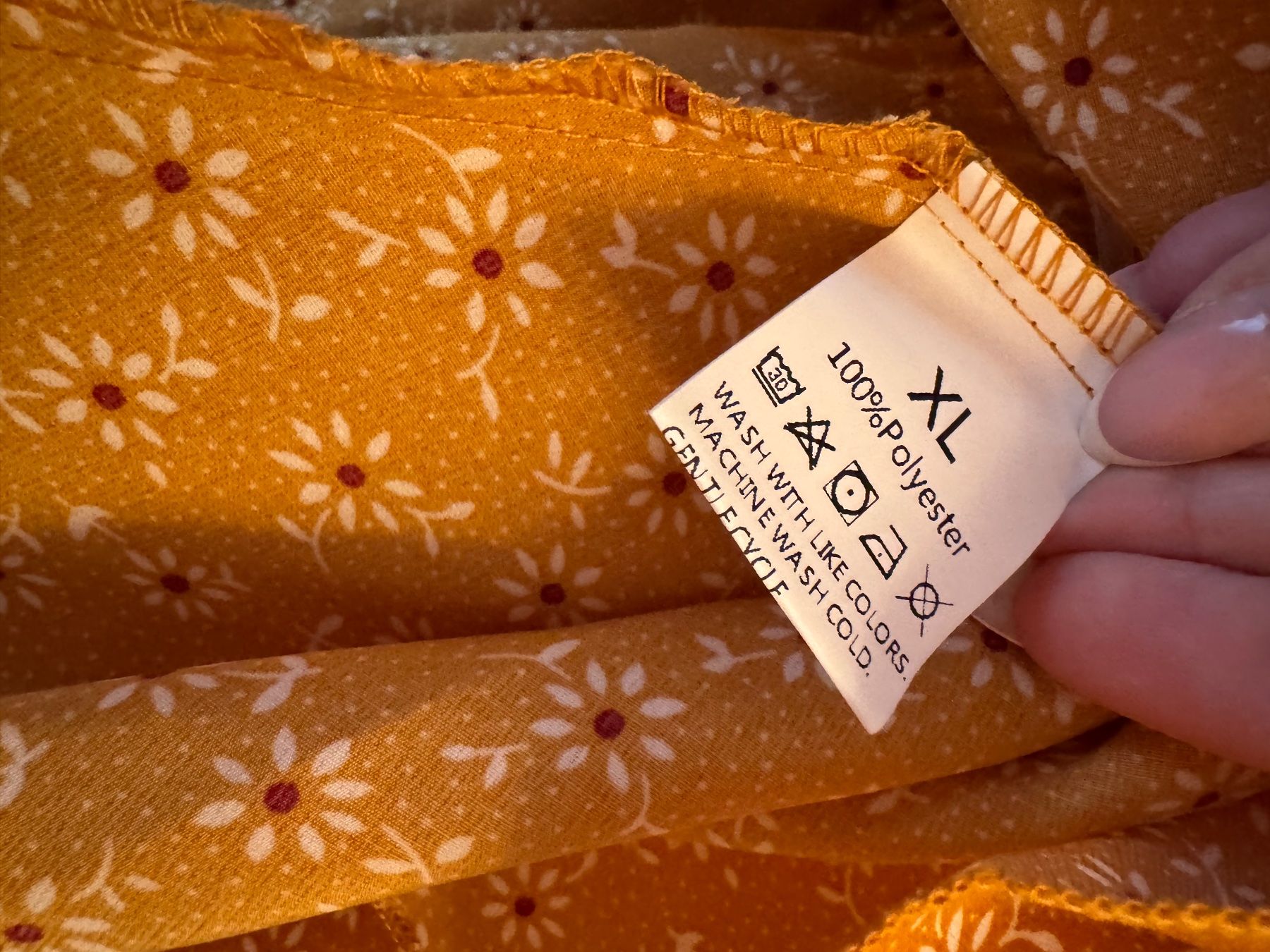 Camicette: Wunderschöne Bluse, Senffarben, Blumenmuster, Grösse XL! – Nuovo (secondo la descrizione) da Au ZH venduto da FMRF 2