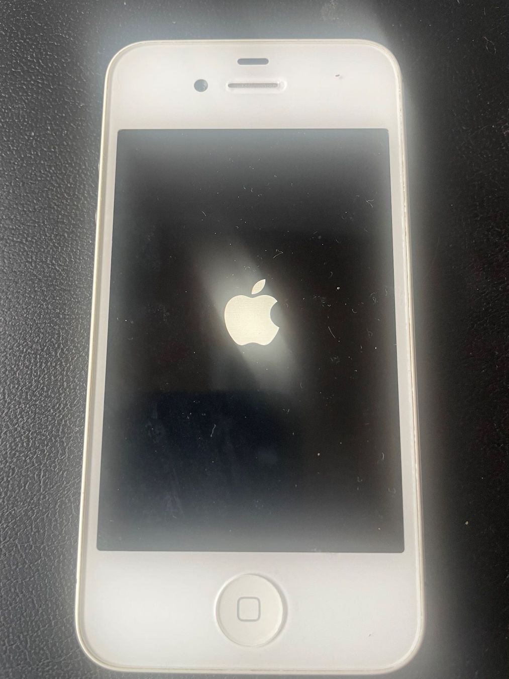 Apple Telefoni cellulari / Smartphones: iPhone 4S – Difettoso da Zürich venduto da Ingrid54
