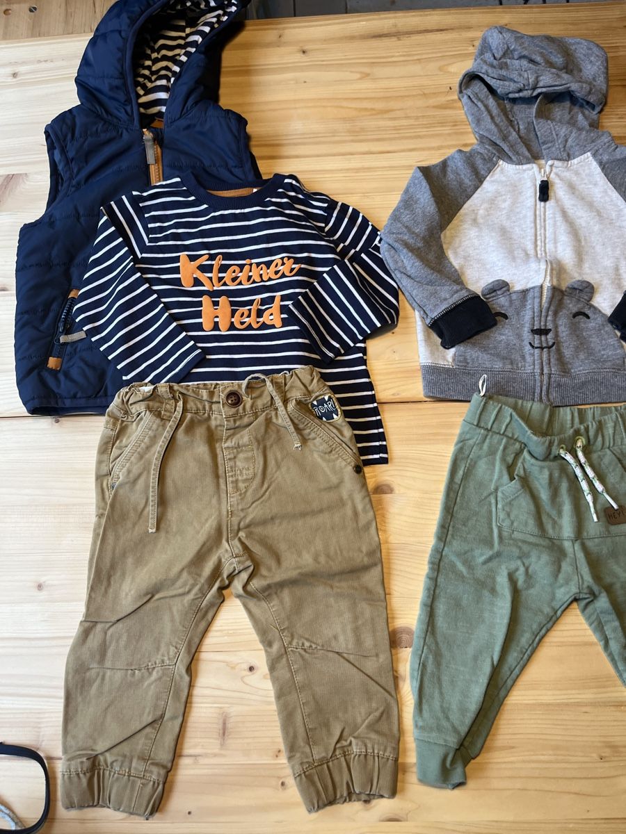H&M Lotti & Set di vestiti: Kleiderpaket Gr. 80 – Usato da Adelboden venduto da Jestil20 3