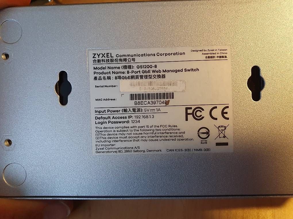 Zyxel Hubs & Switches: Zyxel Switch – Gebraucht aus Kriens von vaquero26 1