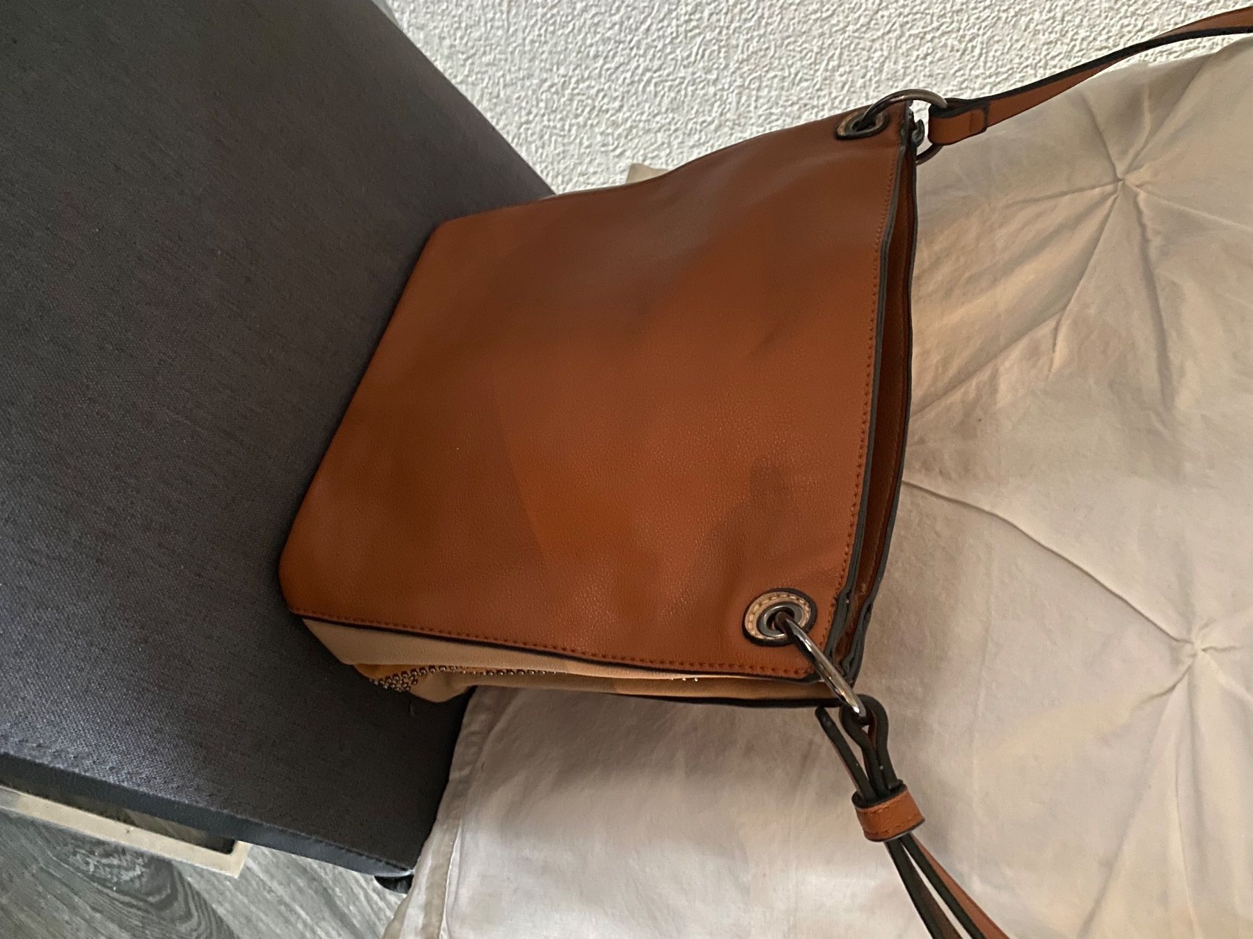 Borse da donna: Umhängetasche    23x27x12cm – Nuovo (secondo la descrizione) da Allenwinden venduto da Obalu 5