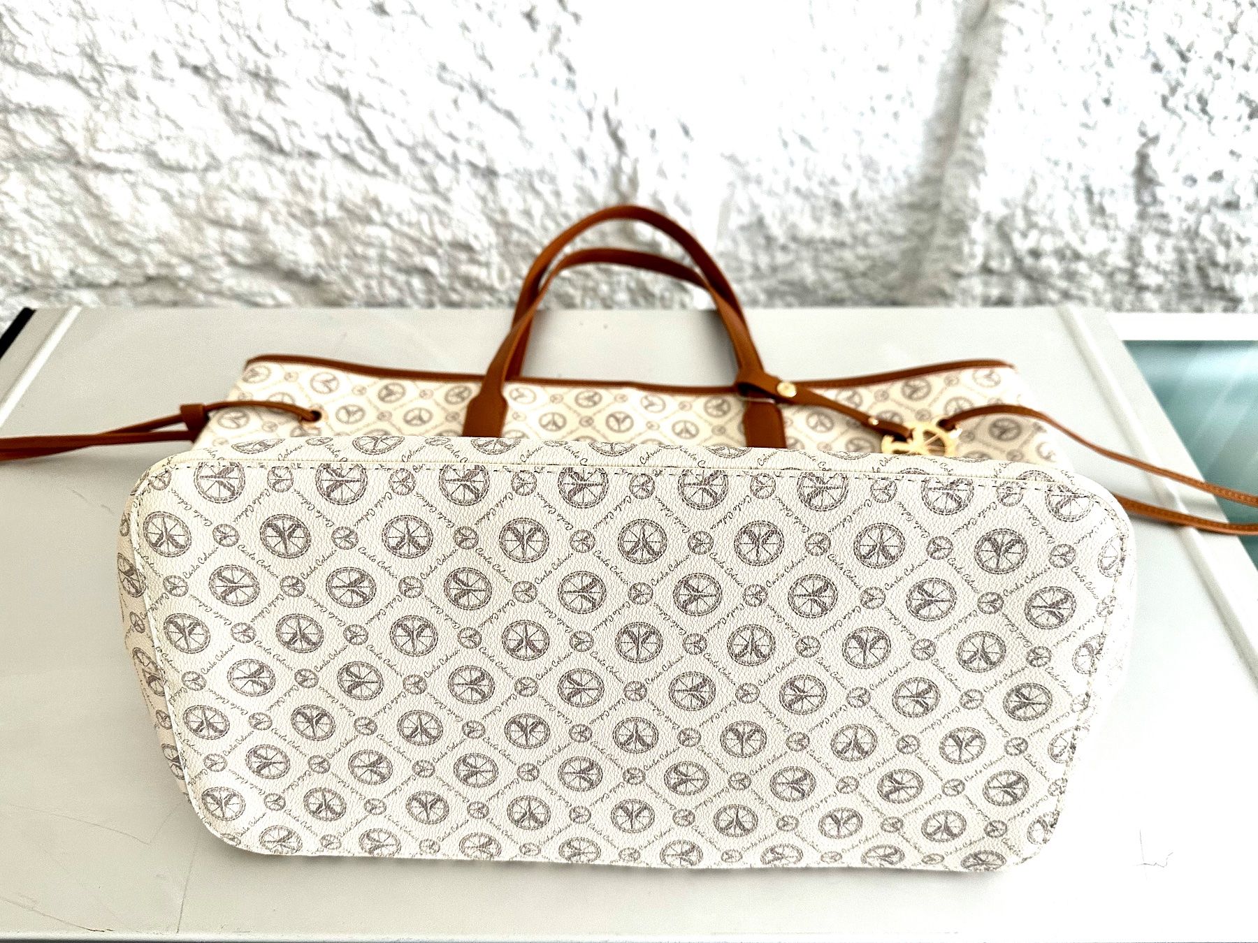 Taschen für Damen: Grosser  Shopper aus Veganleder – Gebraucht aus Basel von Katharina520741 6