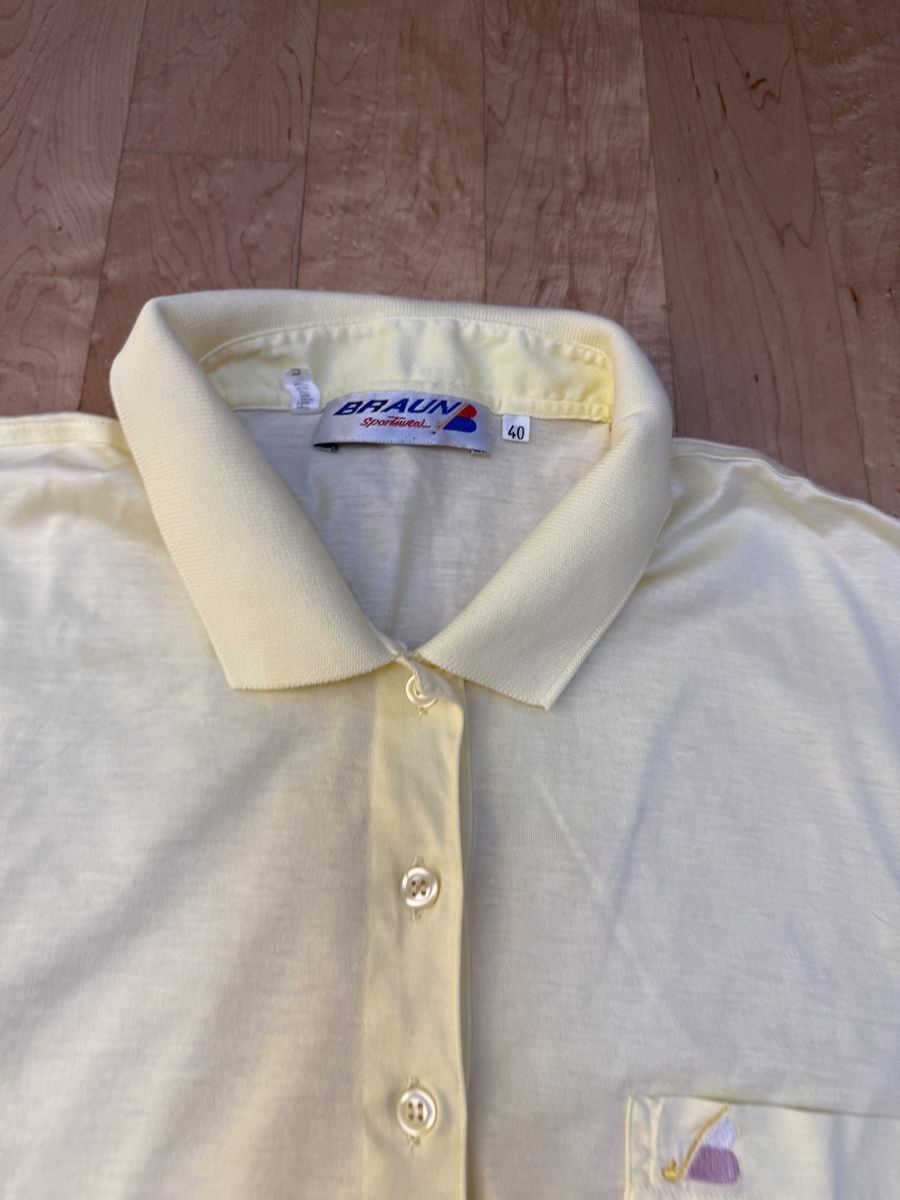 Magliette Polo: Vintage Polo Shirt – Usato da Neerach venduto da the_modern_mini 1