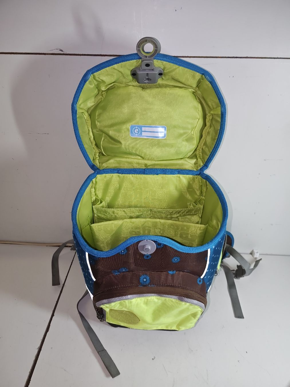 Ergobag Borse & Zaini: Schulrucksack von Ergobag. (nov630) – Usato da Künten venduto da Schnaepplihuus 1