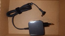 Asus AC Adapter 45W 19V 2.37A EU Plug (4PHI)