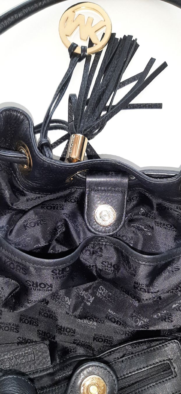 Michael Kors Borse da donna: Michael Kors Ledertasche Schwarz  – Usato da Uster venduto da kgw78 3