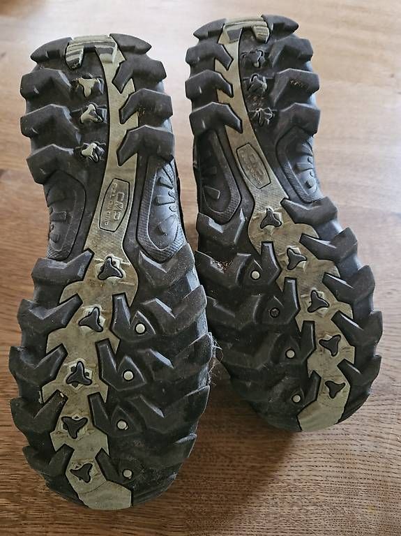 Scarpe da uomo: Trekkingschuhe CMP 42 – Usato da Rifferswil venduto da Christin7 2