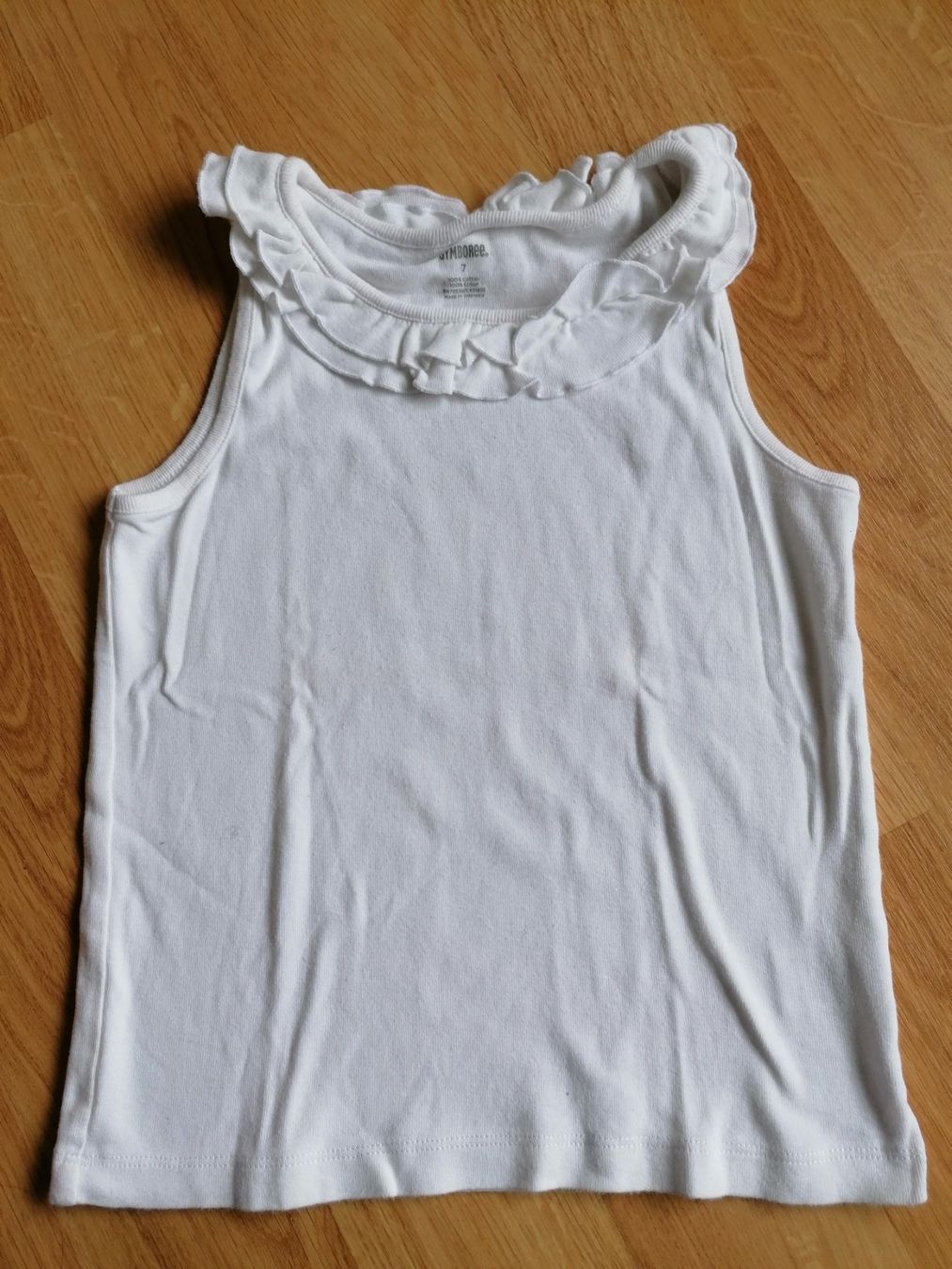 Blusen, T-Shirts & Tops: Top / Unterhemd für ca. 7 Jährige – Gebraucht aus Büttikon AG von Amineah
