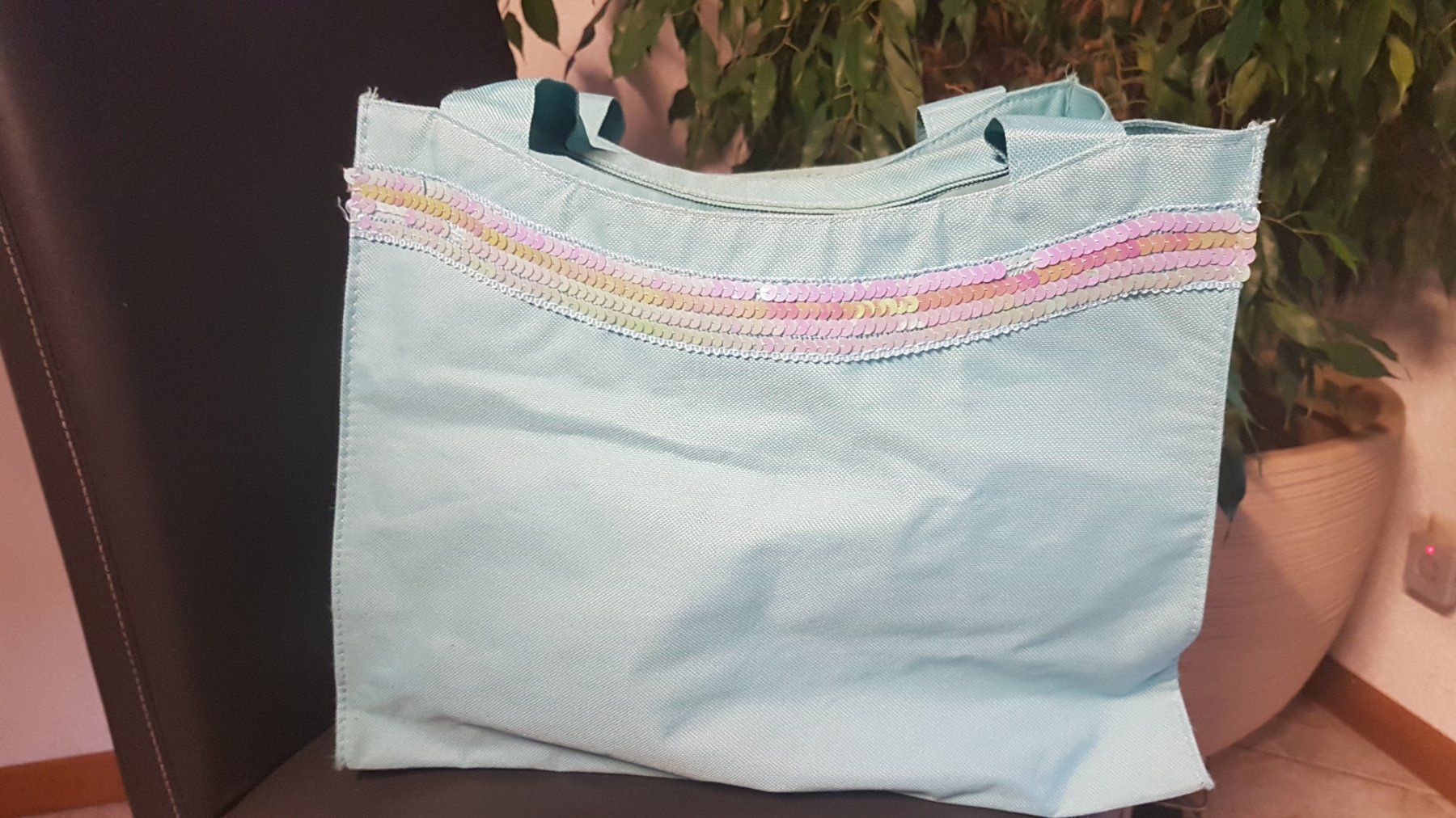 Borse da donna: Petit sac de plage, course...avec sequin marque Douglas (2) – Usato da Villiers venduto da san_jn5w 7