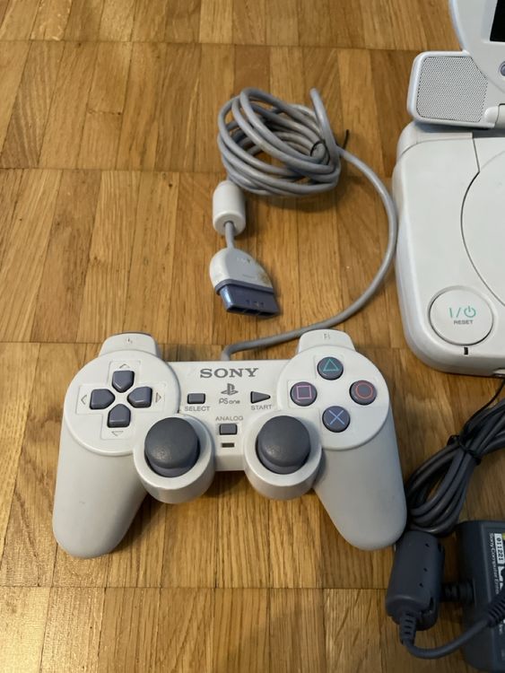 Sony Playstation PSone inkl. Display (Gebraucht) in Schindellegi für ...